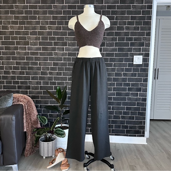 SKIMS OUTDOOR DRAPEY PANT - Picture 5 of 11